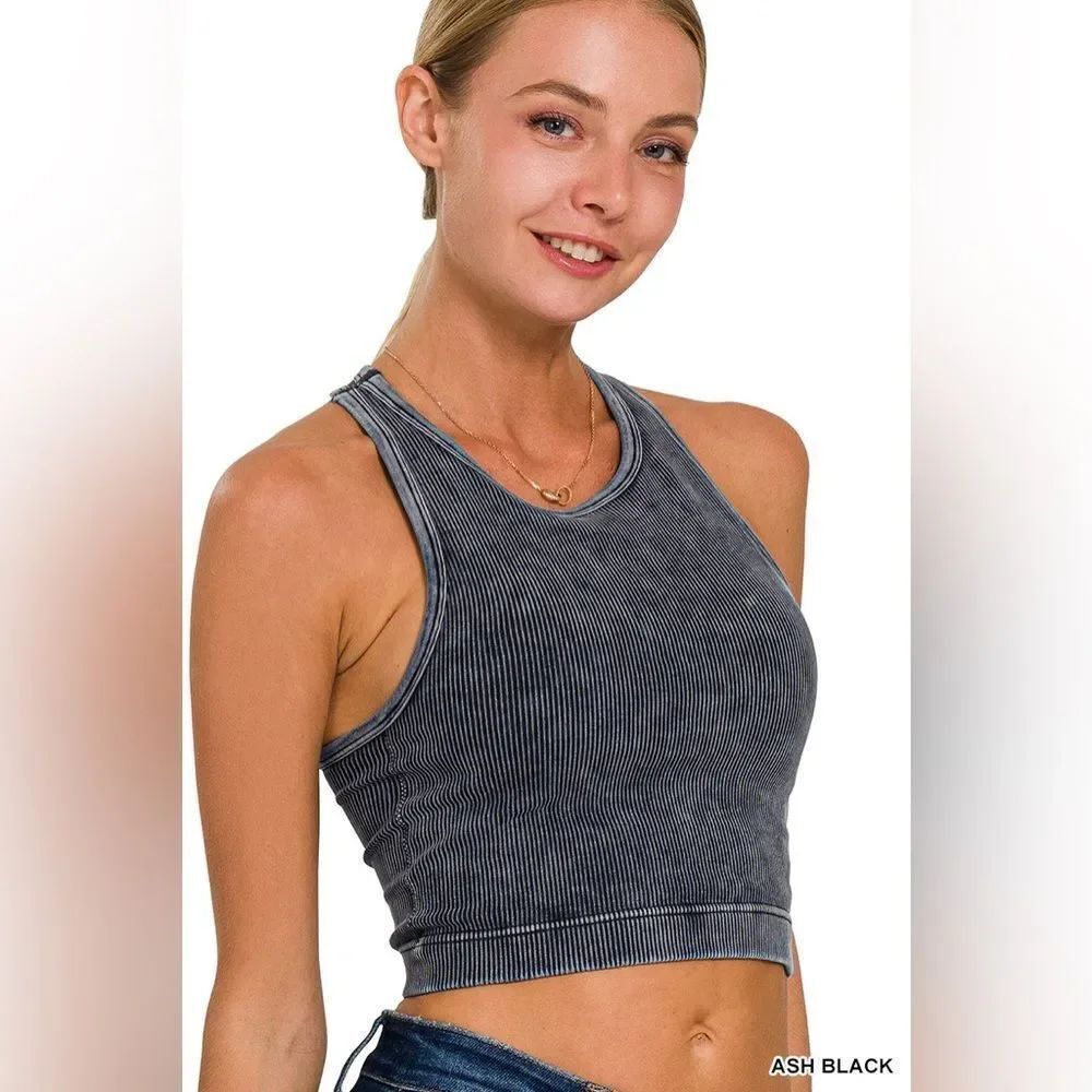 Zenana Outfitters Ash Black Sleeveless Crop Toptyle Ntw-6190a